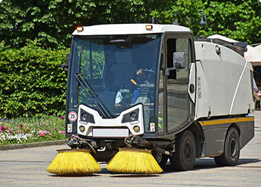 扫地车、巡逻车等周期性车辆